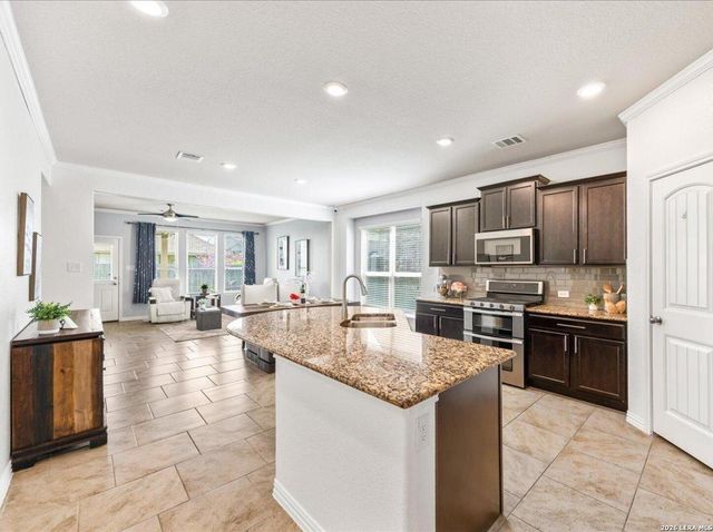 13818 Cohan Way, San Antonio, TX 78253