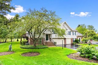 1115 Hunt Wyck Court 1115, Elgin, IL 60120