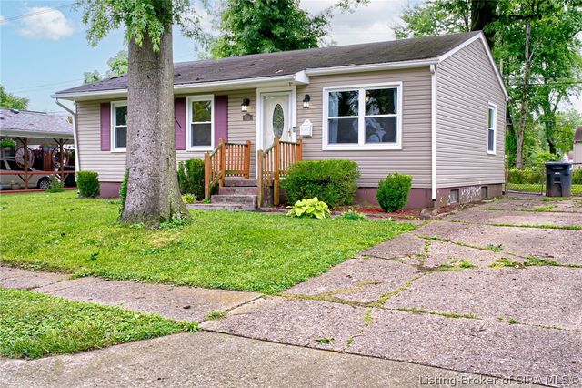 913 Holly Drive, Jeffersonville, IN 47130