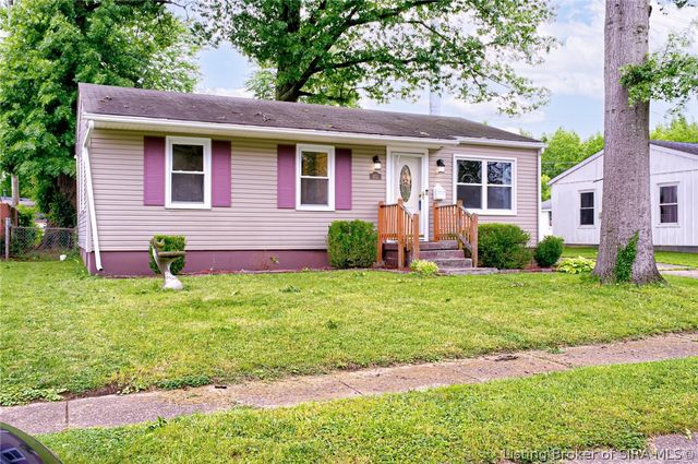 913 Holly Drive, Jeffersonville, IN 47130