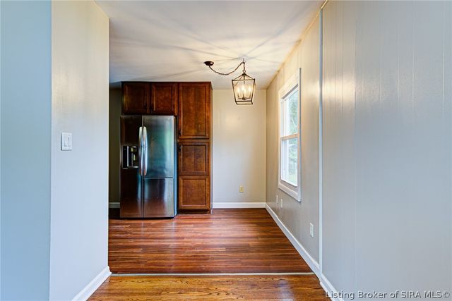 913 Holly Drive, Jeffersonville, IN 47130