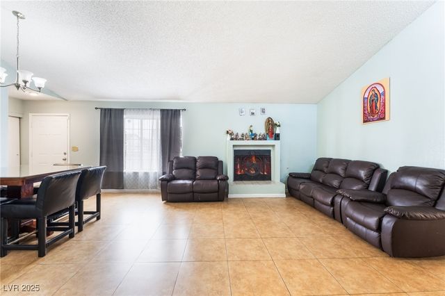 3647 Elegant Saint Court, Las Vegas, NV 89115