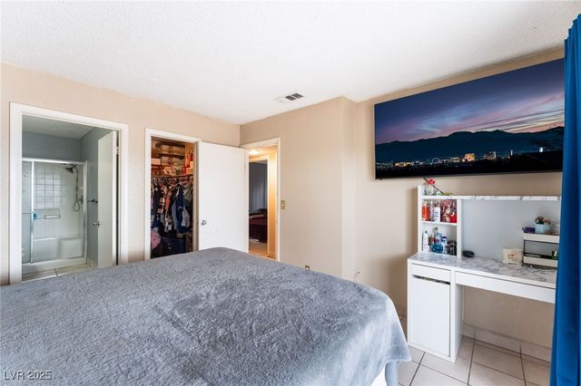 3647 Elegant Saint Court, Las Vegas, NV 89115