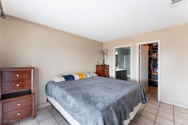 3647 Elegant Saint Court, Las Vegas, NV 89115