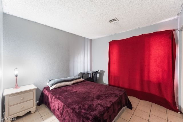 3647 Elegant Saint Court, Las Vegas, NV 89115