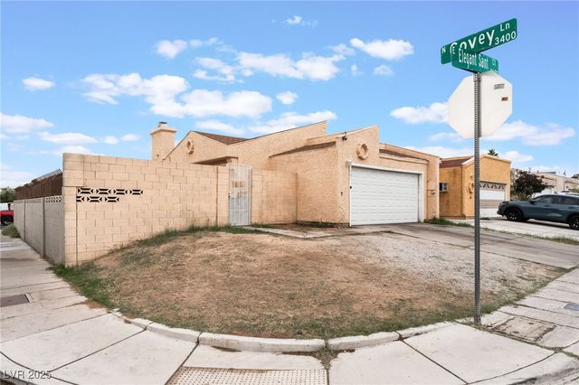 3647 Elegant Saint Court, Las Vegas, NV 89115