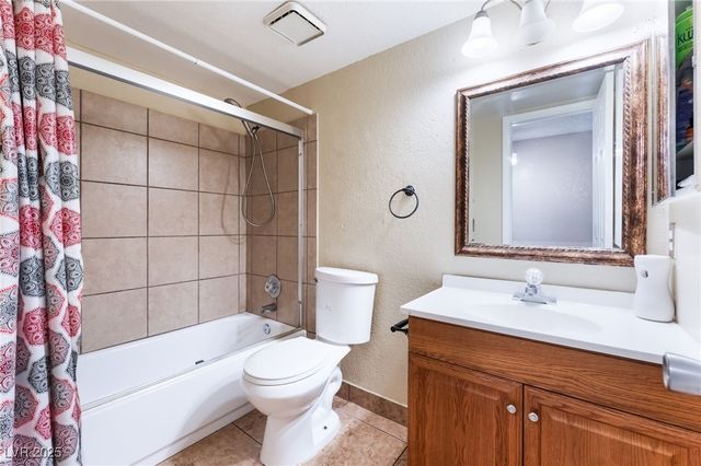 3647 Elegant Saint Court, Las Vegas, NV 89115