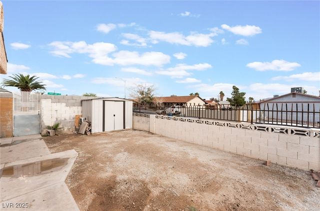 3647 Elegant Saint Court, Las Vegas, NV 89115