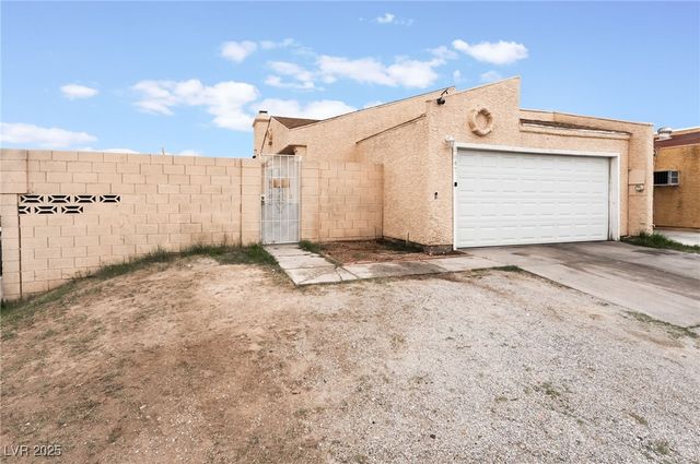 3647 Elegant Saint Court, Las Vegas, NV 89115