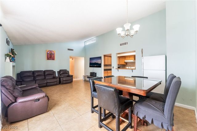 3647 Elegant Saint Court, Las Vegas, NV 89115