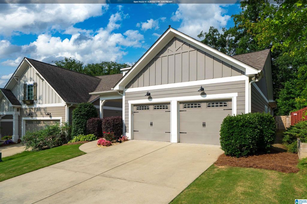 3938 CREST LANDING, Irondale, AL 35210