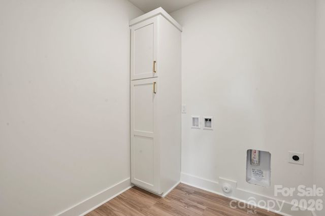 708 Meadowood Street, Hudson, NC 28638