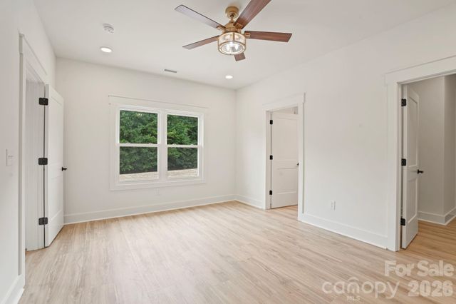 708 Meadowood Street, Hudson, NC 28638