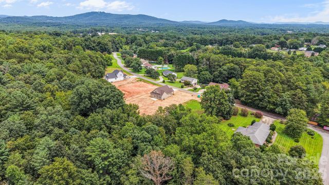 708 Meadowood Street, Hudson, NC 28638