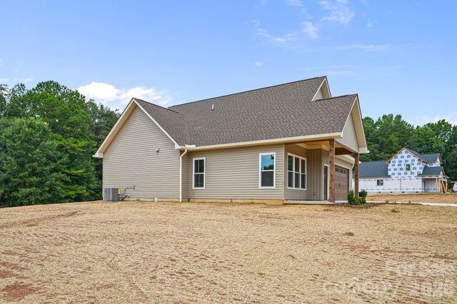 708 Meadowood Street, Hudson, NC 28638