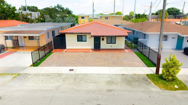 509 NW 57th Ct, Miami, FL 33126