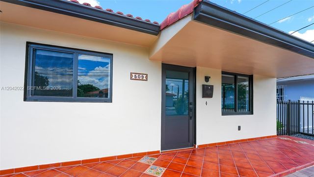 509 NW 57th Ct, Miami, FL 33126