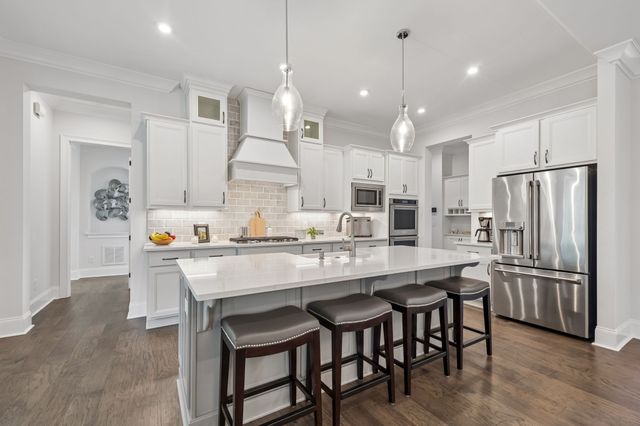 3213 Cherry Jack Ln, Thompsons Station, TN 37179