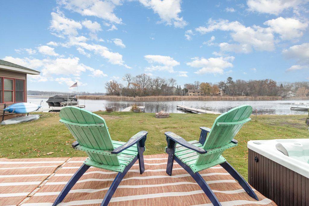 735 Woodland Drive SE, Forest Lake, MN 55025 — photo 2