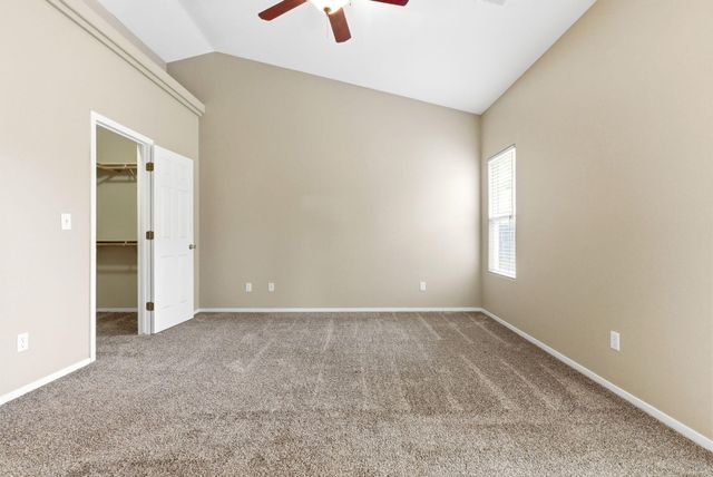 2744 W Ceres Court, Visalia, CA 93291