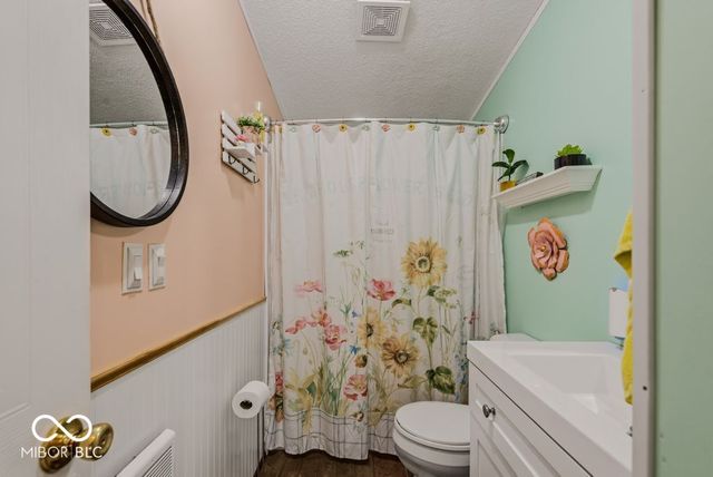 13333 Bellsville Pike, Columbus, IN 47201
