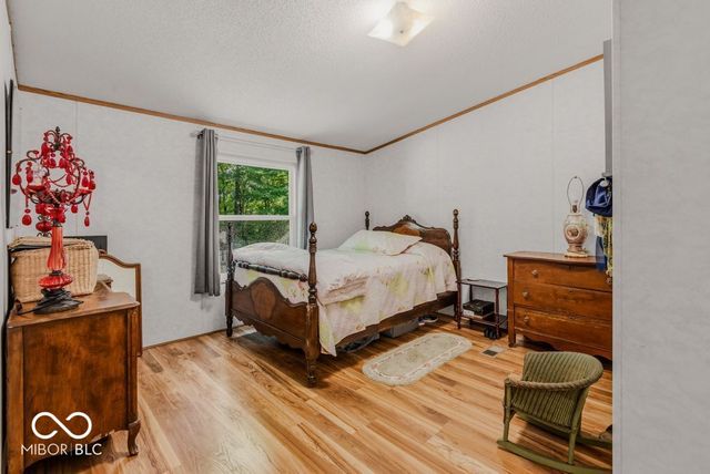 13333 Bellsville Pike, Columbus, IN 47201