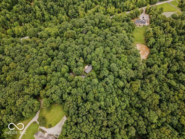 13333 Bellsville Pike, Columbus, IN 47201