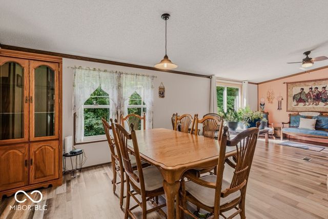 13333 Bellsville Pike, Columbus, IN 47201