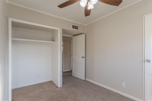 901 Stewart Avenue, Evansville, IN 47715