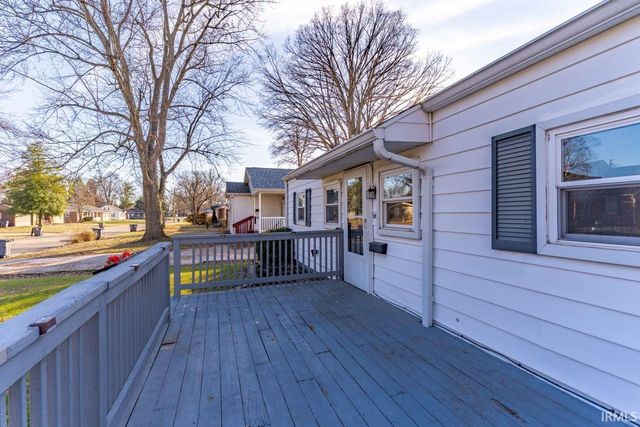 901 Stewart Avenue, Evansville, IN 47715