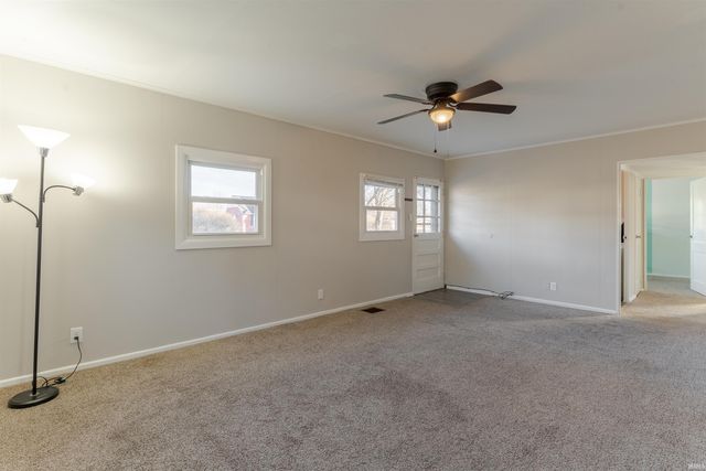 901 Stewart Avenue, Evansville, IN 47715