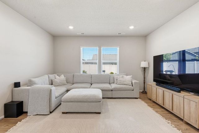 8418 W Red Ave, Cheney, WA 99004