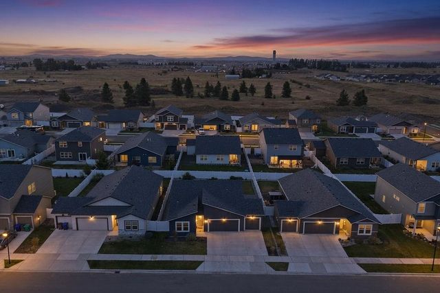 8418 W Red Ave, Cheney, WA 99004