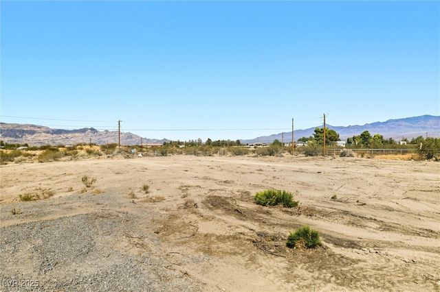 2320 Ida St, Pahrump, NV 89060
