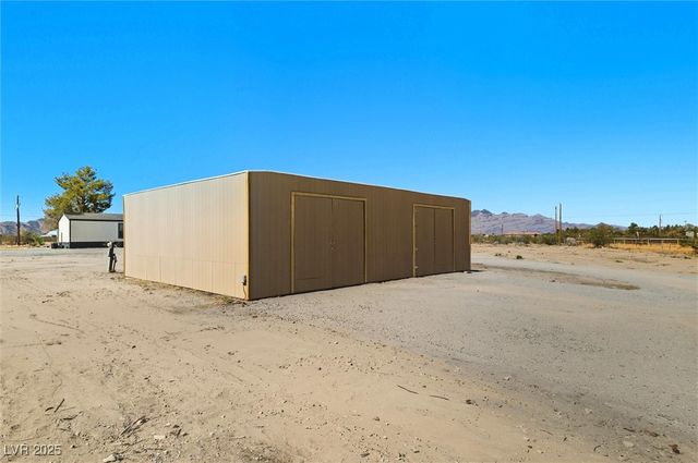 2320 Ida St, Pahrump, NV 89060