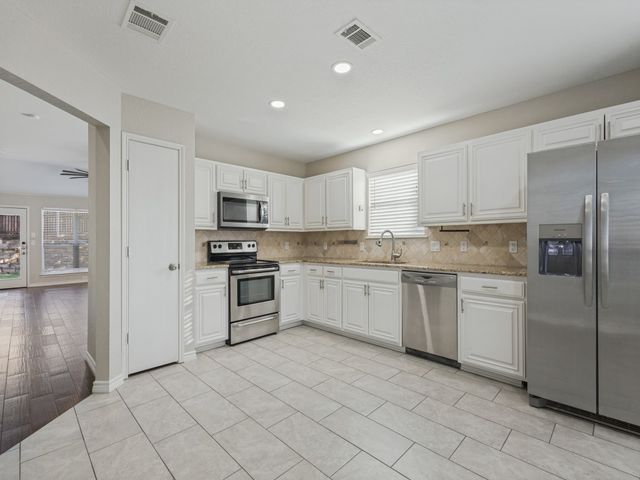 2616 Emerald Lane, Mckinney, TX 75071