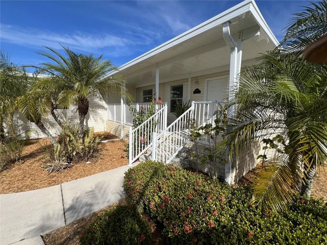 8428 REGAL WAY, Palmetto, FL 34221