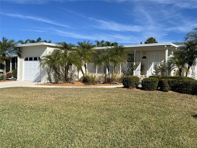 8428 REGAL WAY, Palmetto, FL 34221