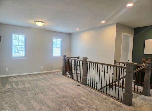 208 Sweetbay Street, Valparaiso, IN 46385