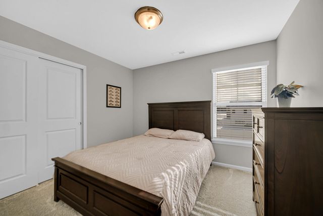 208 Sweetbay Street, Valparaiso, IN 46385