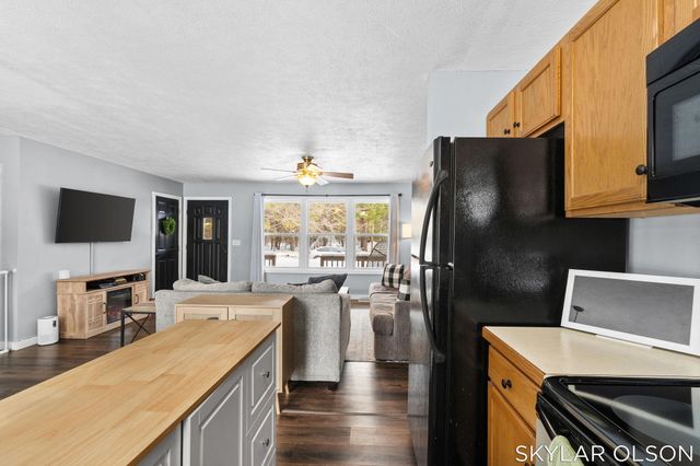 3651 Strand Road, Muskegon, MI 49445