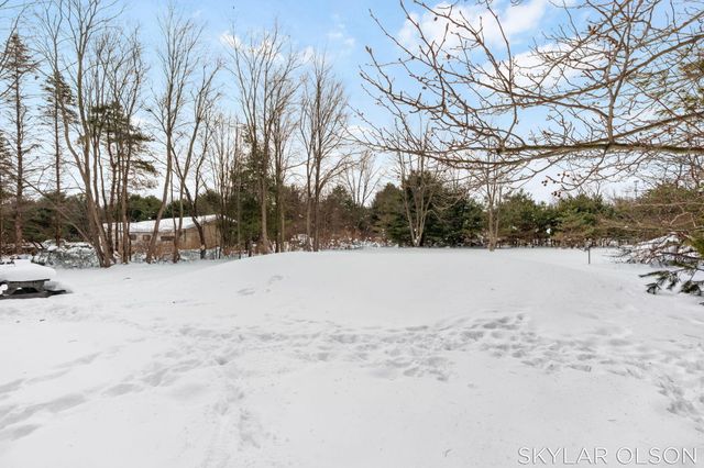 3651 Strand Road, Muskegon, MI 49445