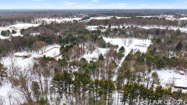 3651 Strand Road, Muskegon, MI 49445