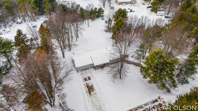 3651 Strand Road, Muskegon, MI 49445