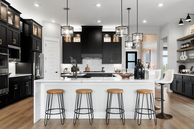1001 Painted Horse DR, Georgetown, TX 78633