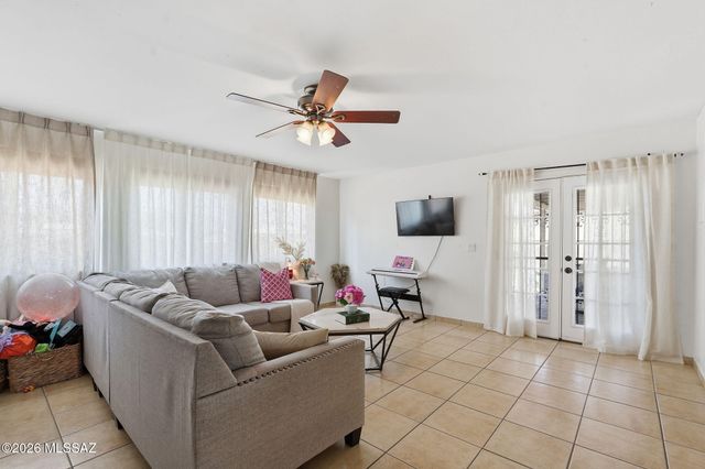 7457 E Beverly Drive, Tucson, AZ 85710