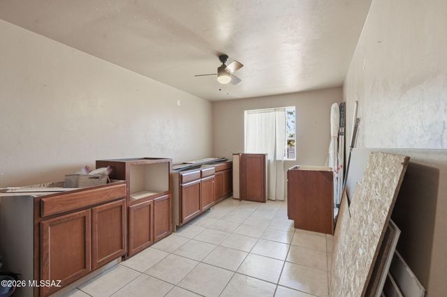 7457 E Beverly Drive, Tucson, AZ 85710
