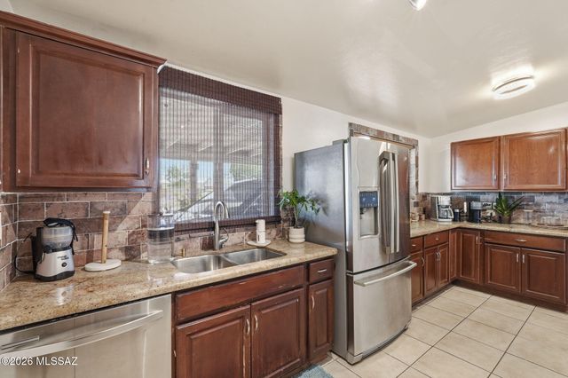 7457 E Beverly Drive, Tucson, AZ 85710