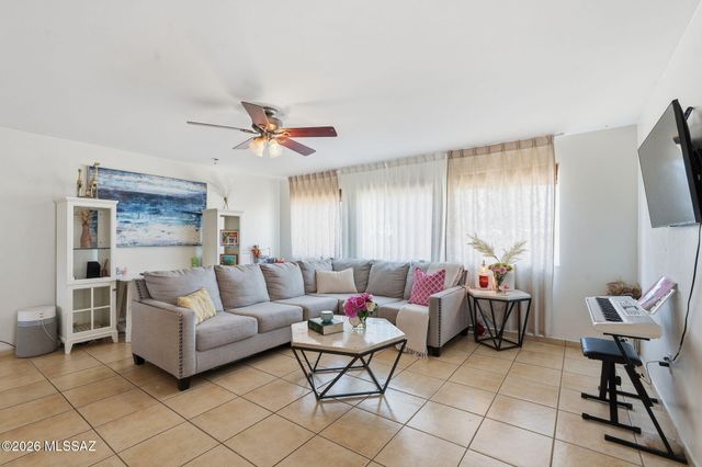 7457 E Beverly Drive, Tucson, AZ 85710