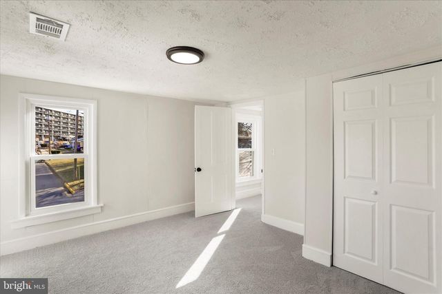 641 S RALEIGH ST, Martinsburg, WV 25401